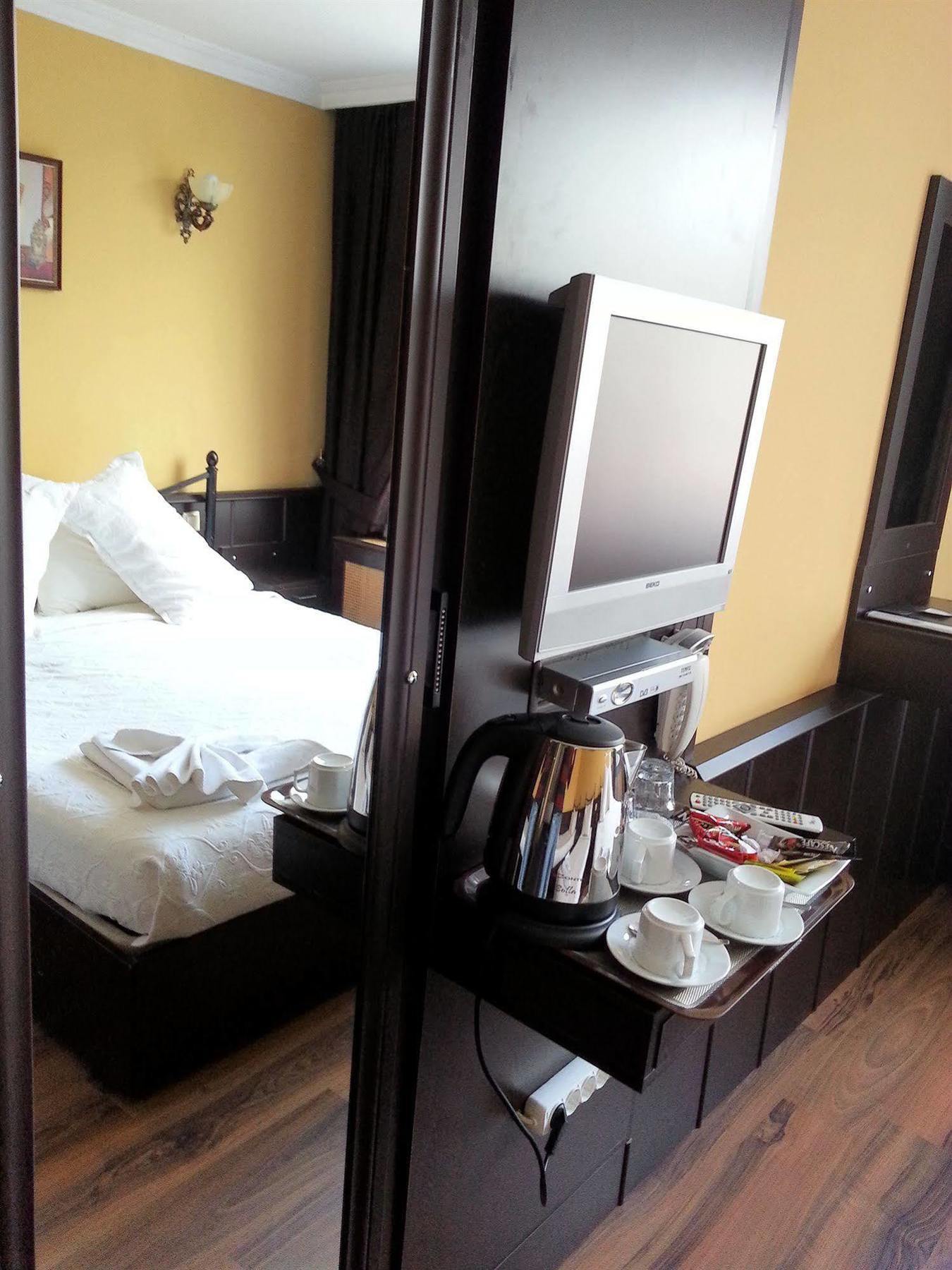 Arasta Hotel Истанбул Екстериор снимка
