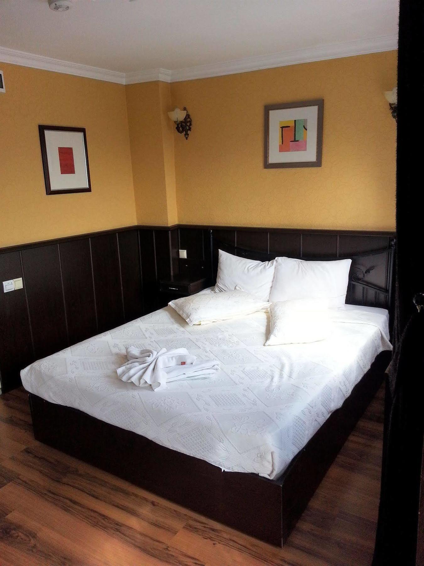Arasta Hotel Истанбул Екстериор снимка
