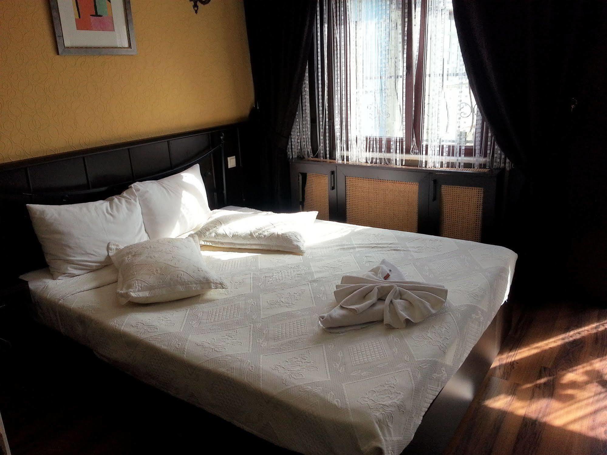 Arasta Hotel Истанбул Екстериор снимка